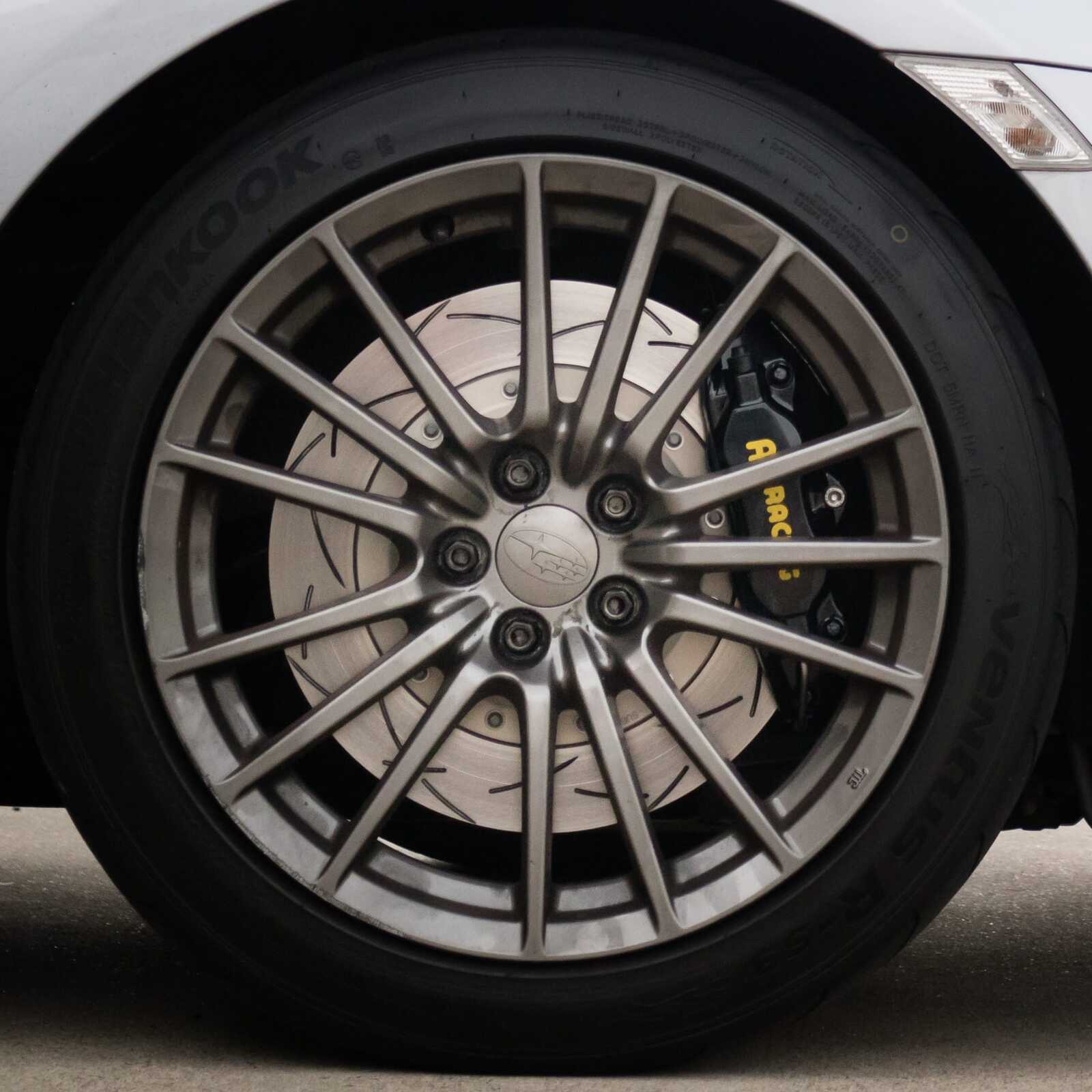Toyota 86 / Subaru BRZ Street/Track Brake Kit w/DBA discs [Front]